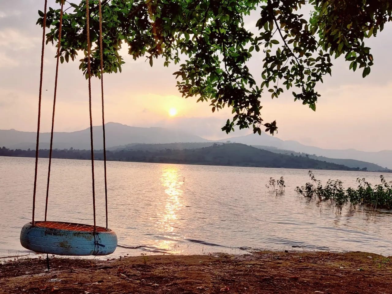 Pawna Lakeside Camping